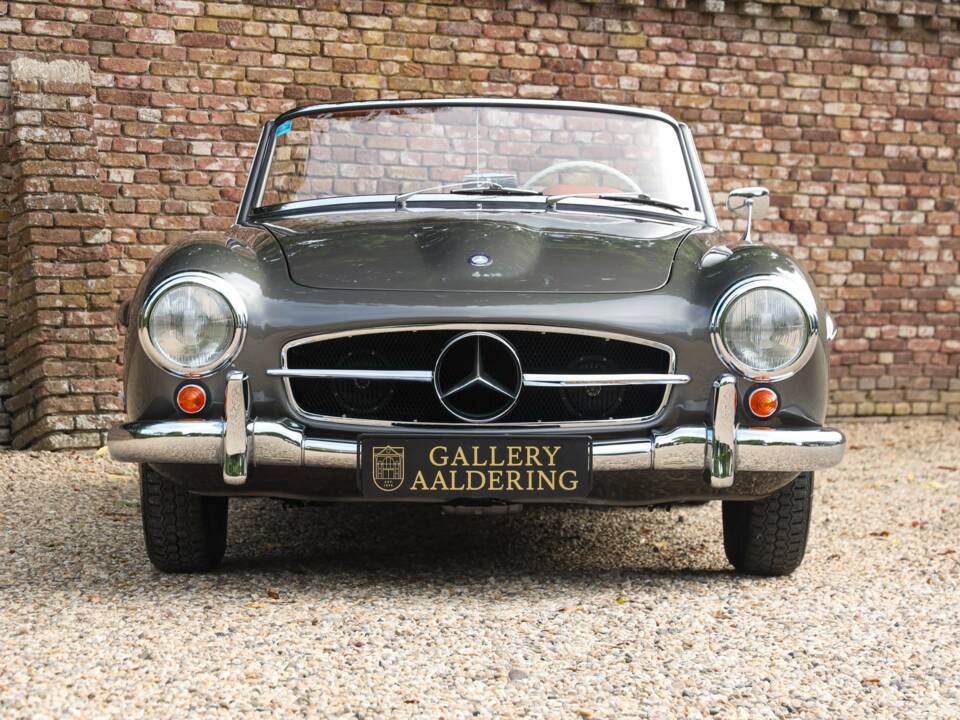 Image 5/50 of Mercedes-Benz 190 SL (1960)