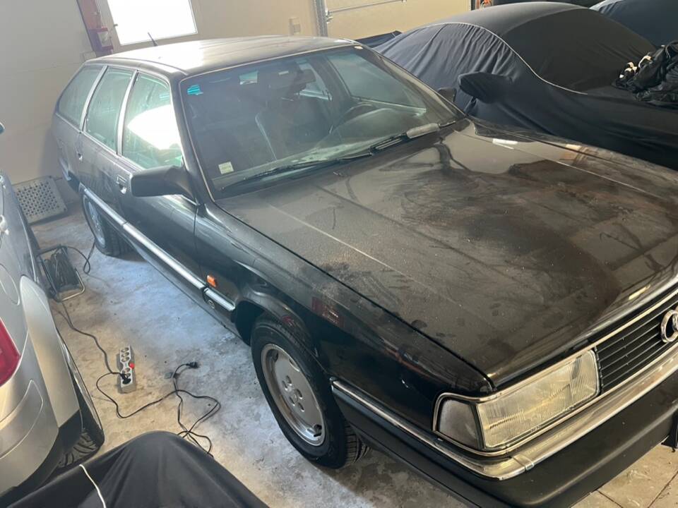 Bild 2/4 von Audi 200 Avant - 2.2 Turbo quattro (1989)