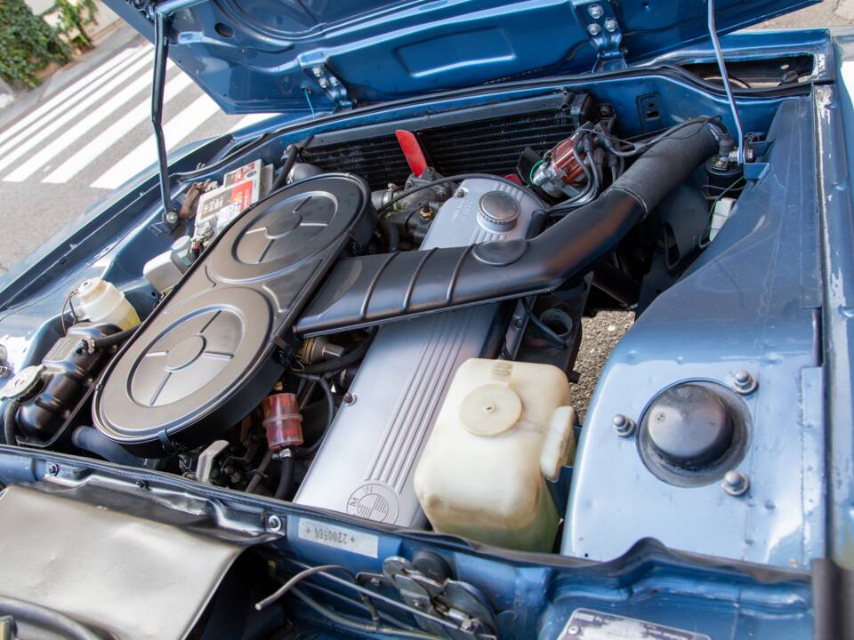 Image 16/56 of BMW 2800 CS (1969)