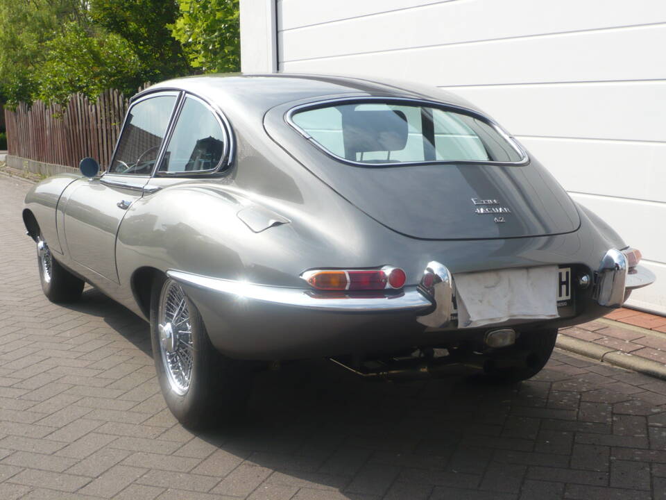 Bild 4/16 von Jaguar E-Type (2+2) (1966)