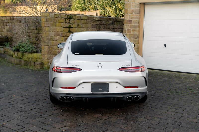 Image 12/50 of Mercedes-AMG GT 43 (2020)
