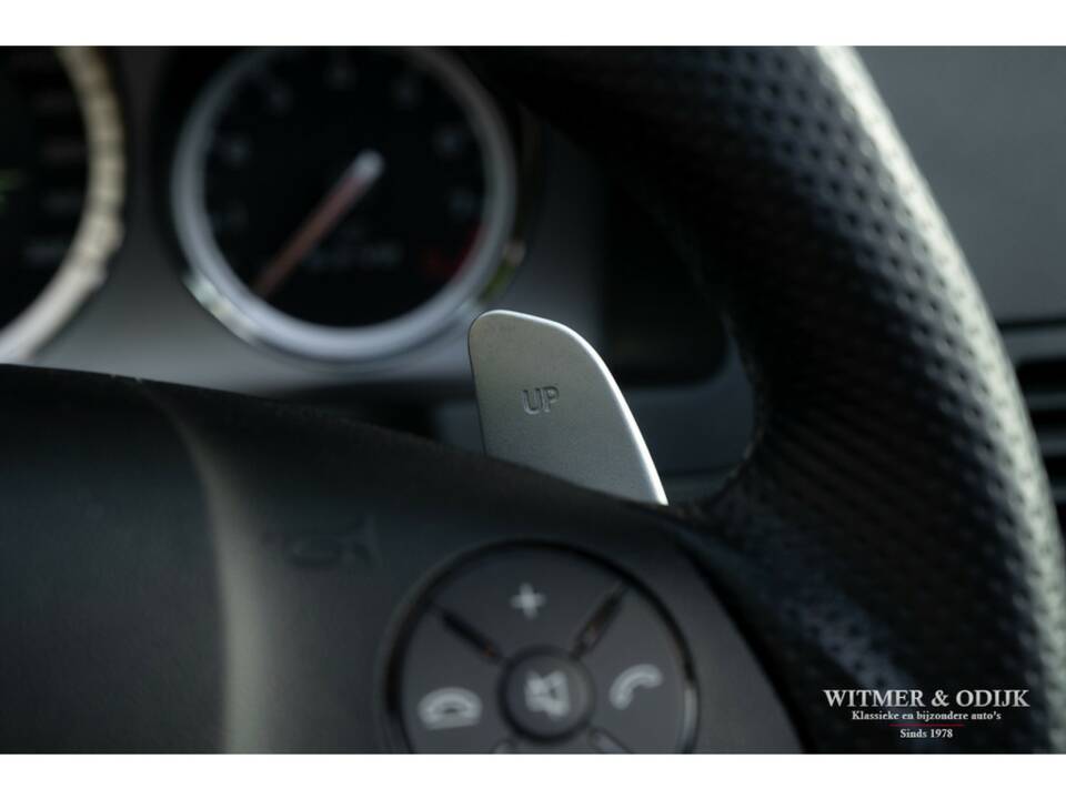 Imagen 35/40 de Mercedes-Benz C 63 AMG T (2009)