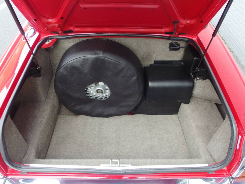 Image 65/99 de Jaguar XJS 5.3 V12 (1990)