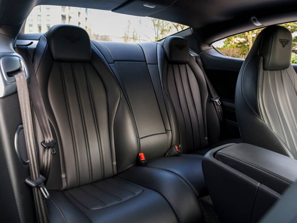 Image 24/27 of Bentley Continental GT V8 S (2014)