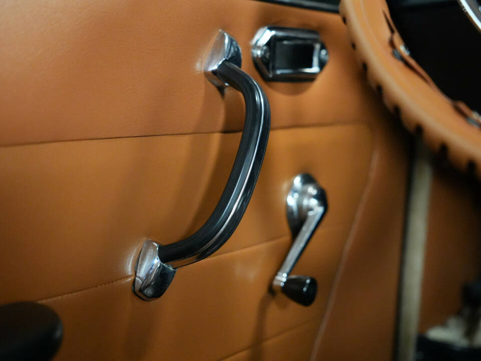 Image 21/49 of Lancia Fulvia (1969)
