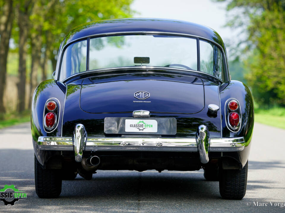 Image 49/50 de MG MGA Twin Cam (1958)