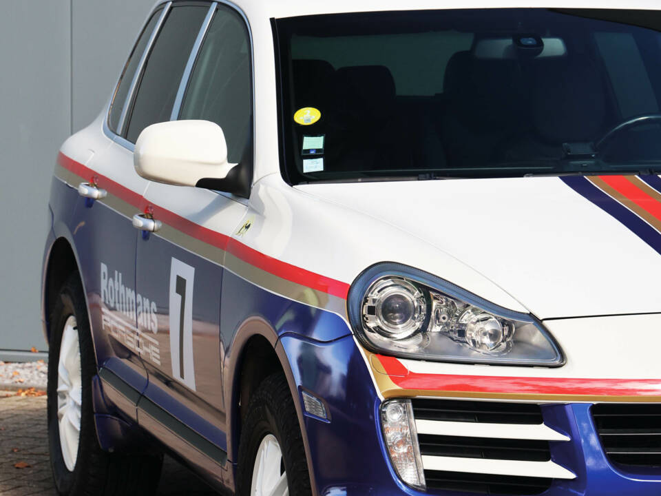 Bild 12/41 von Porsche Cayenne GTS (2007)
