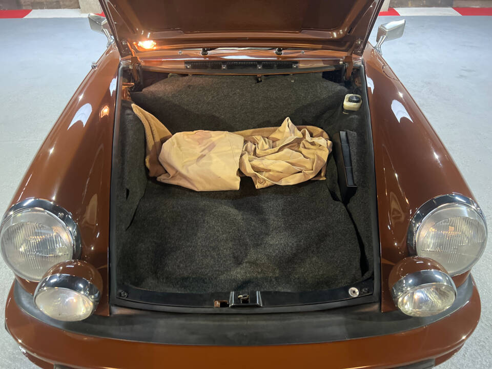 Image 68/75 of Porsche 911 Carrera 2.7 (1973)