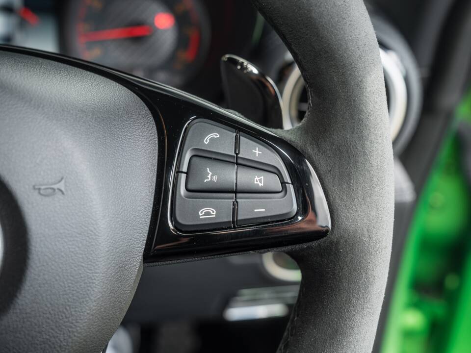 Image 57/67 of Mercedes-AMG GT-R (2018)