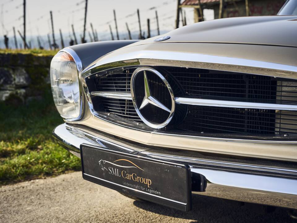 Image 19/31 of Mercedes-Benz 280 SL (1969)