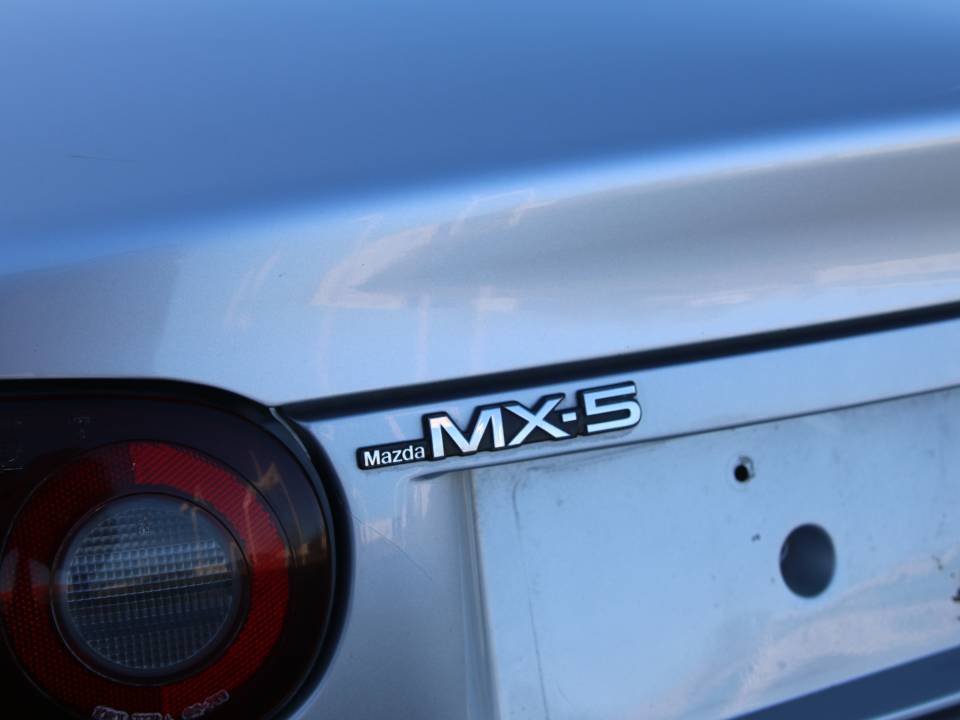 Afbeelding 26/49 van Mazda MX-5 1.6 (1991)