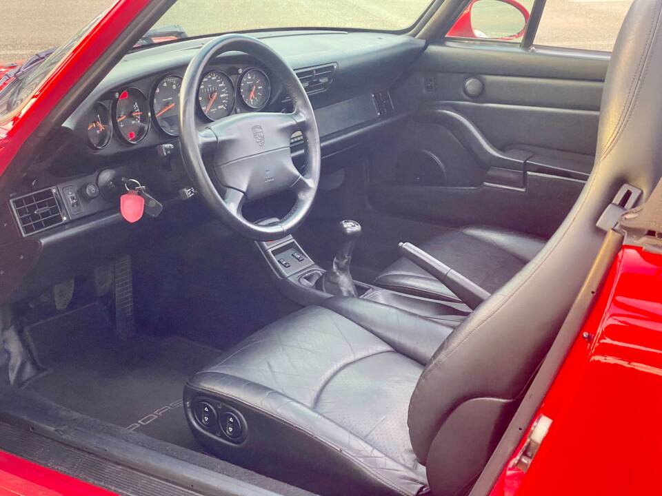 Bild 8/44 von Porsche 911 Carrera (1994)