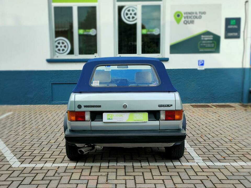 Immagine 6/10 di Volkswagen Golf I Cabrio GLi 1.6 (1981)