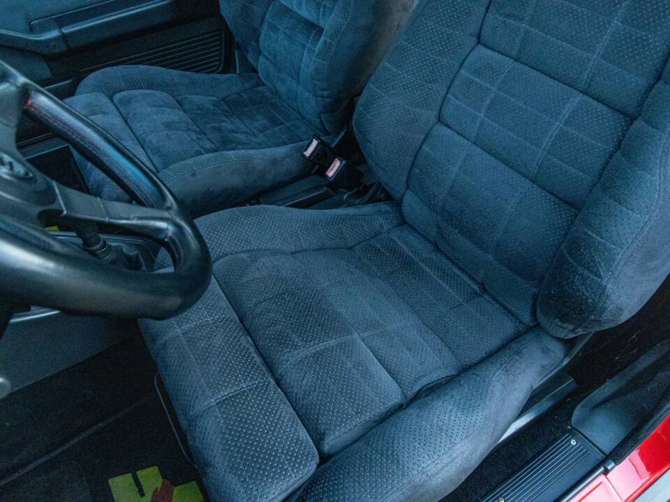 Imagen 39/50 de Lancia Delta HF Integrale Evoluzione I (1991)