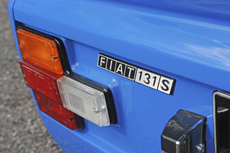 Immagine 43/49 di FIAT 131 Abarth Rally (1978)