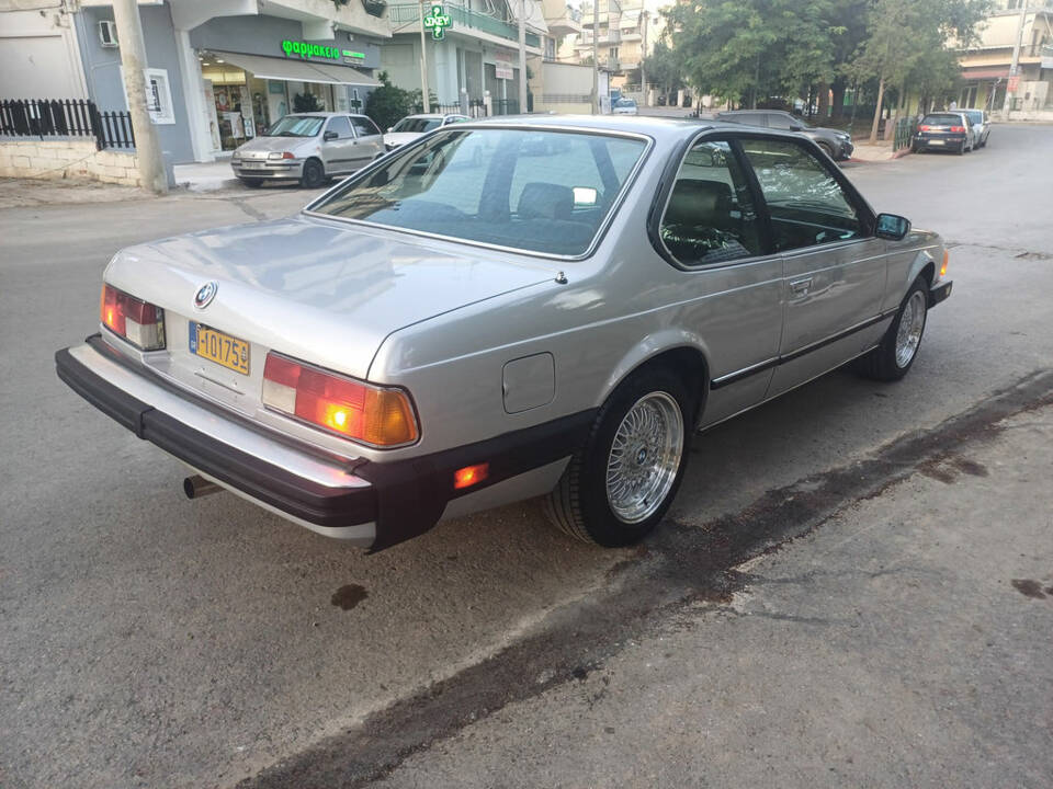 Bild 5/7 von BMW 633 CSi (1984)