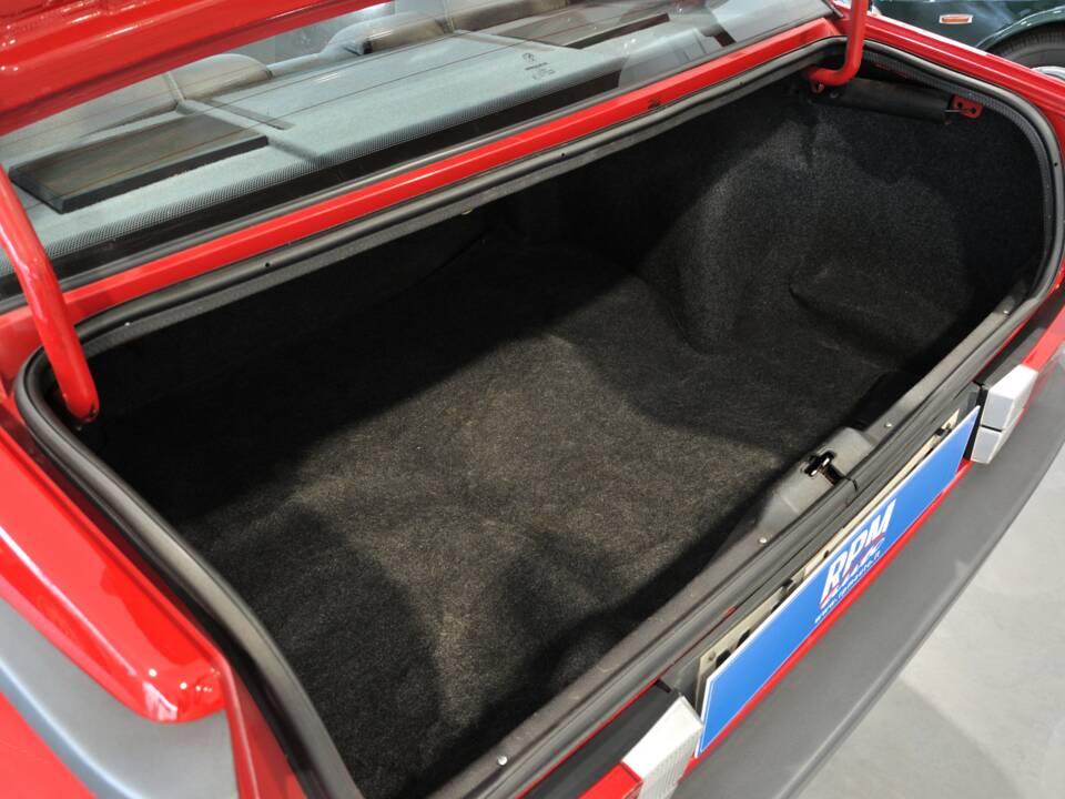 Bild 14/30 von Alfa Romeo 75 2.0 Twin Spark (1988)