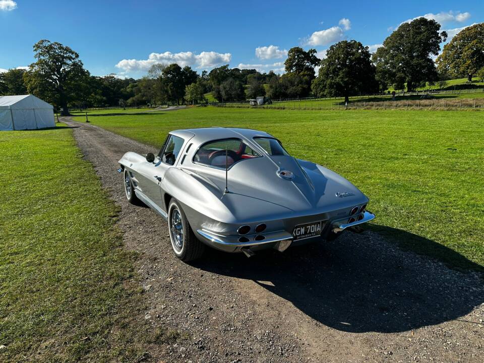 Bild 14/62 von Chevrolet Corvette Sting Ray (1963)