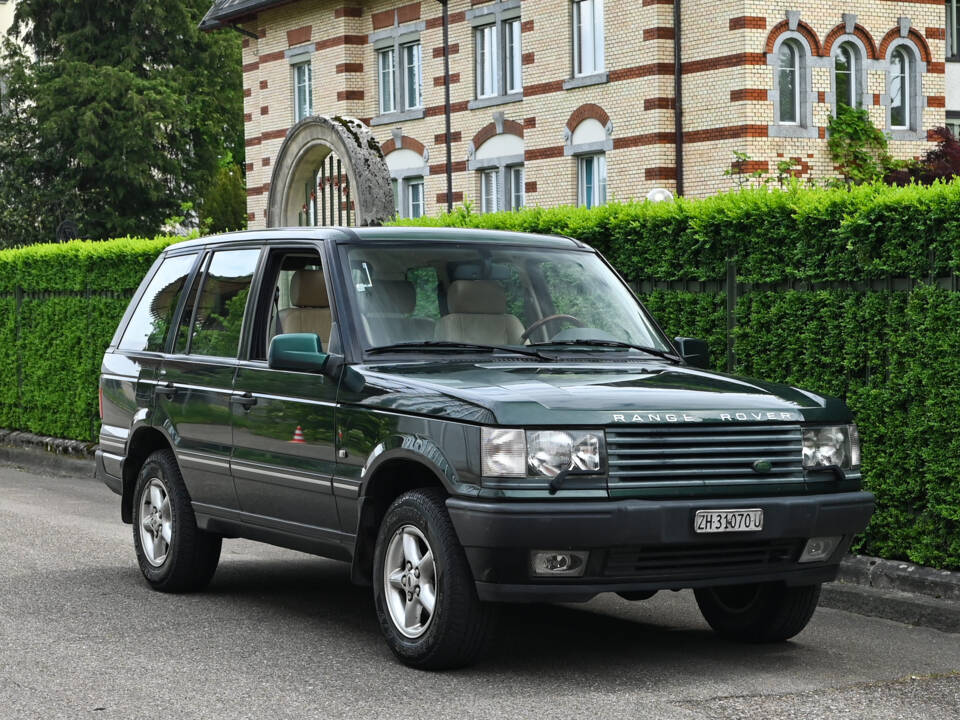 Bild 2/27 von Land Rover Range Rover 4.6 Vogue (2000)