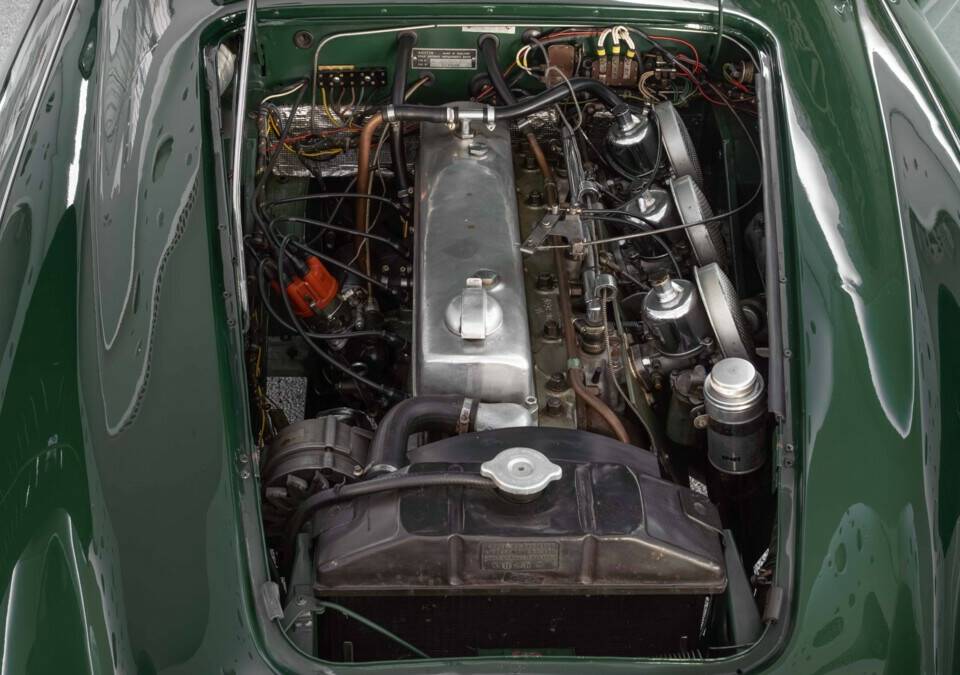 Image 26/27 of Austin-Healey 3000 Mk II (BN7) (1961)