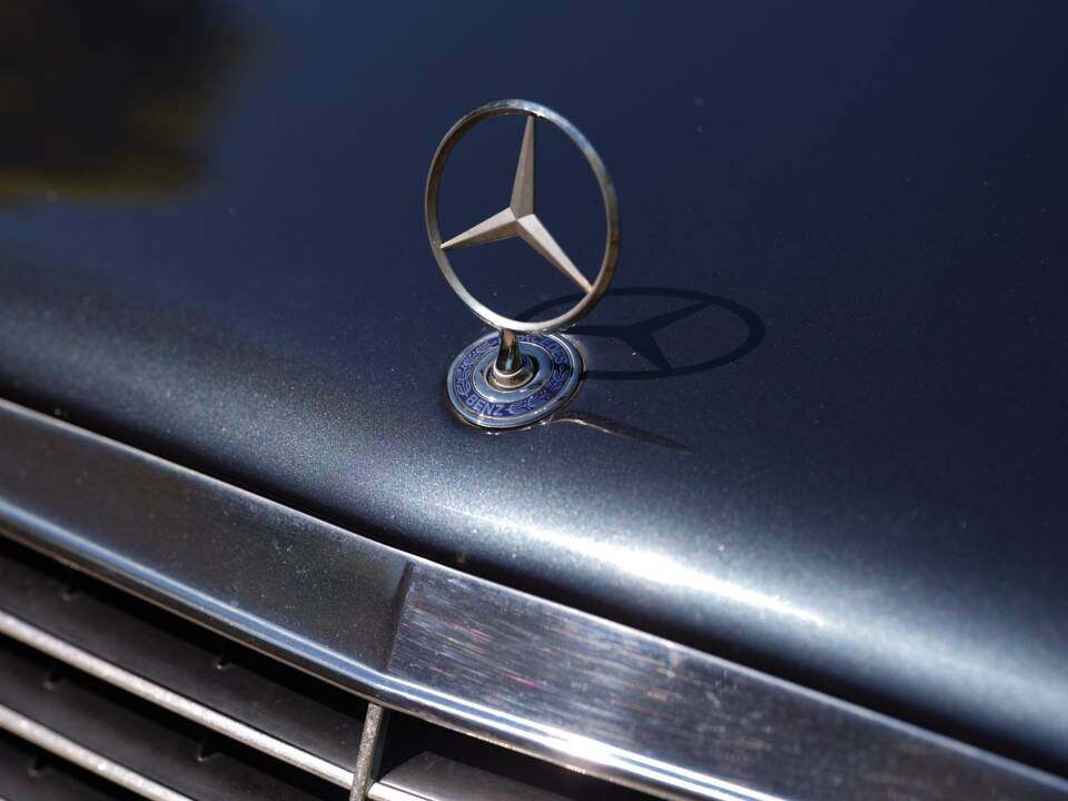 Immagine 16/50 di Mercedes-Benz E 55 AMG (1999)