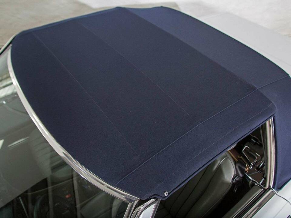 Image 15/27 de Mercedes-Benz 300 SL (1986)