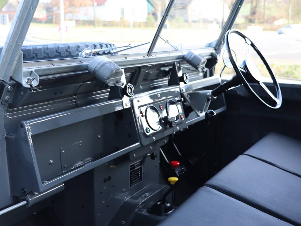 Bild 22/64 von Land Rover 88 (1958)