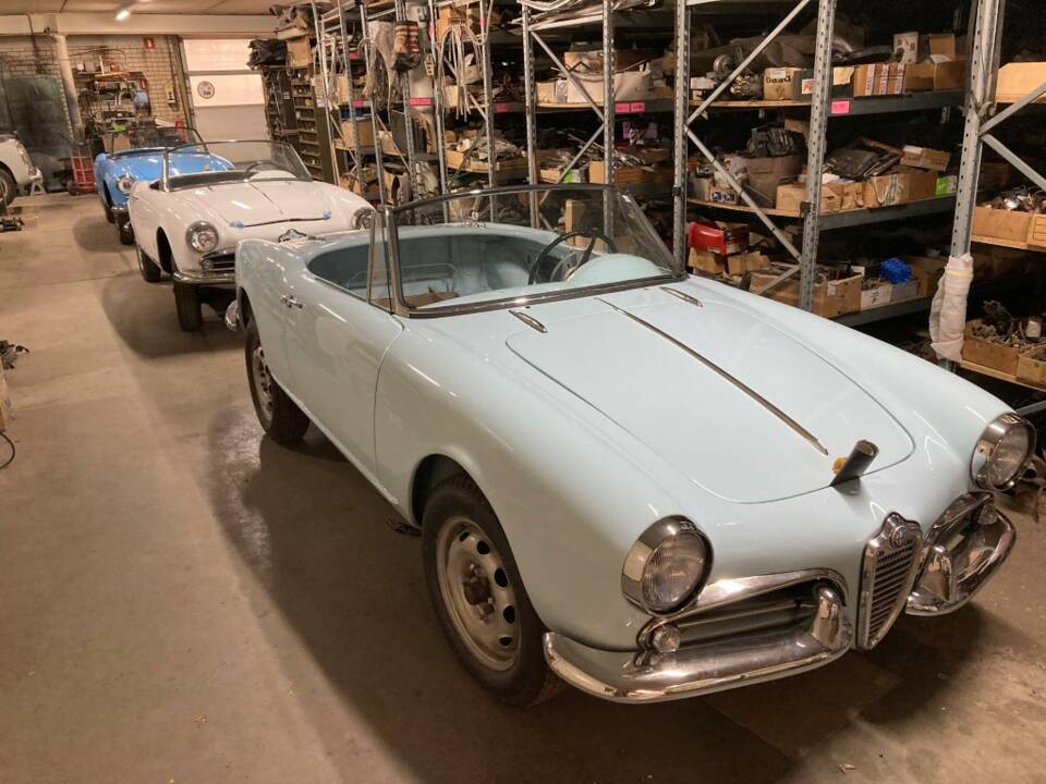 Image 1/9 de Alfa Romeo Giulietta Spider (1960)