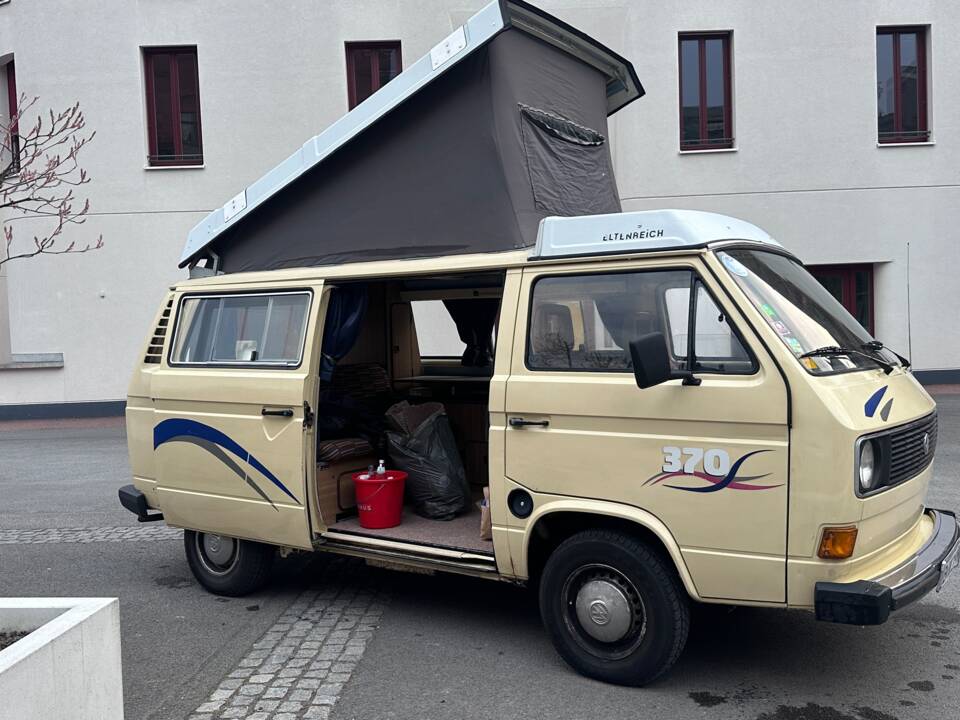 Immagine 11/19 di Volkswagen T3 Westfalia 2.0 (1980)