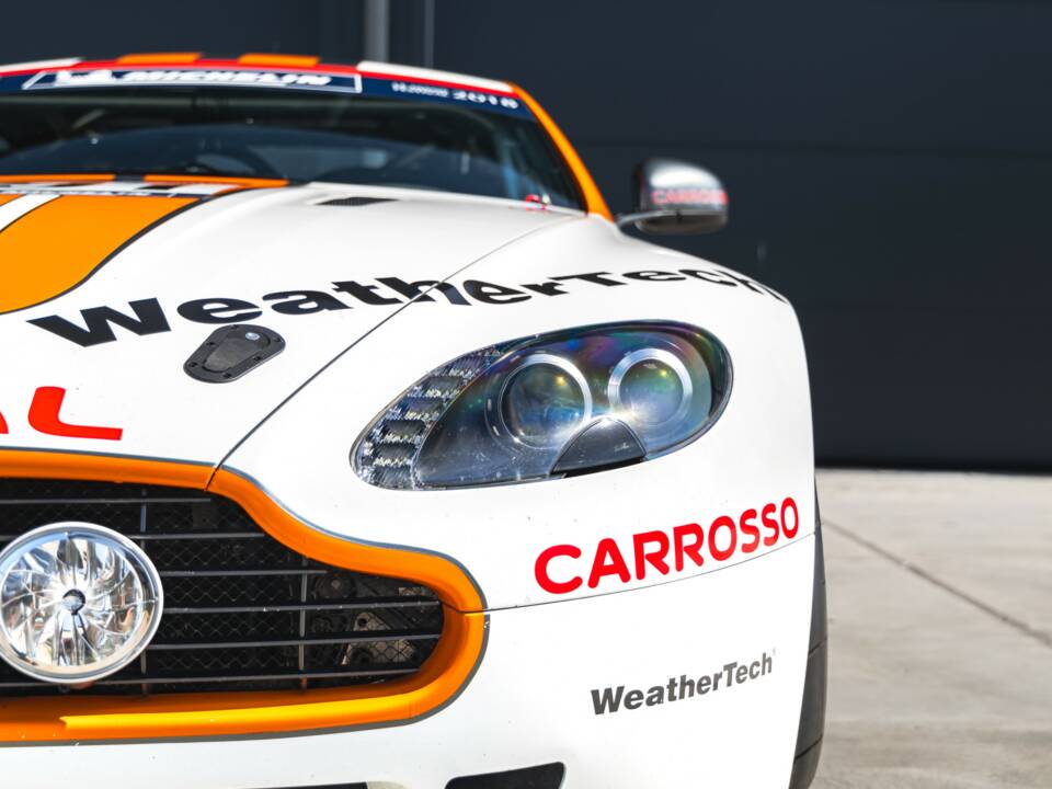 Bild 22/50 von Aston Martin V8 Vantage (2010)