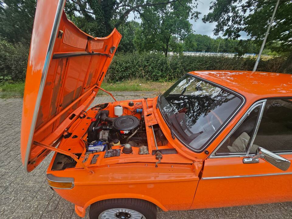 Imagen 7/10 de BMW 1802 (1975)