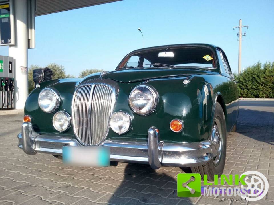 Afbeelding 3/10 van Daimler 2.5 Litre V8 (1964)