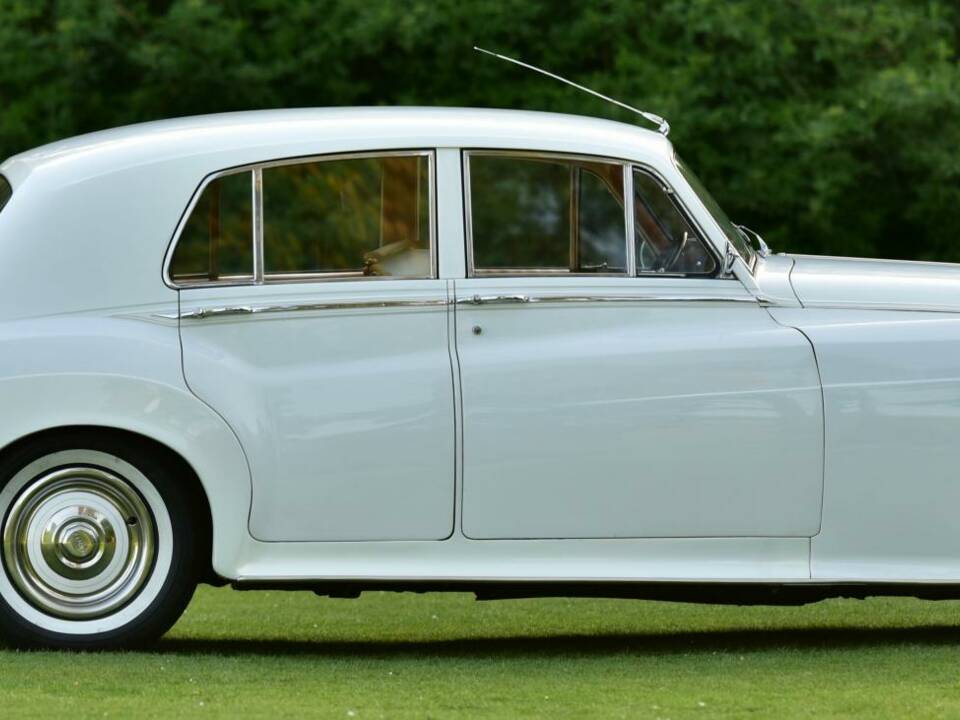 Bild 29/50 von Bentley S 2 (1961)