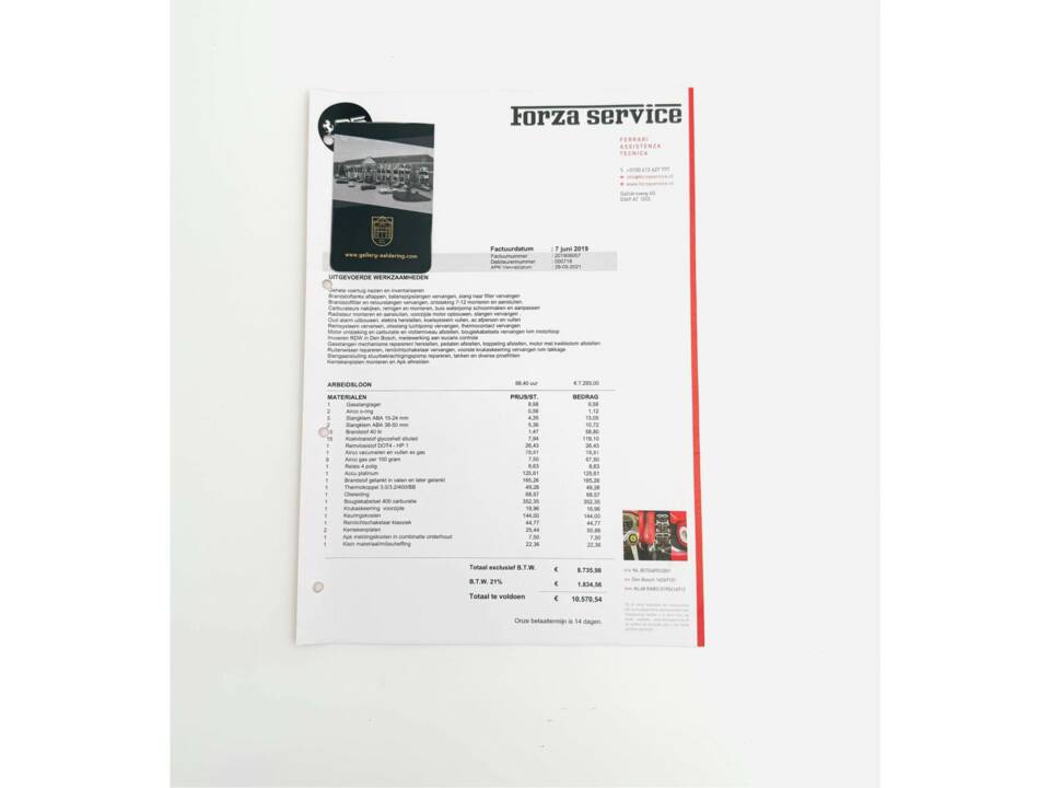 Image 50/50 de Ferrari 365 GT4 2+2 (1974)