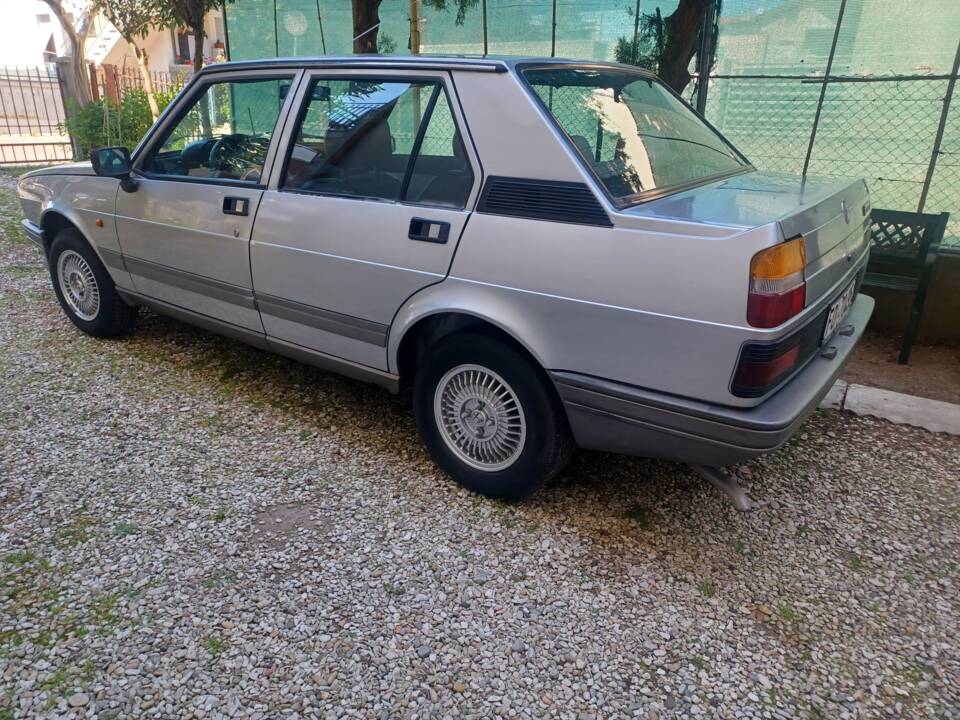Immagine 20/81 di Alfa Romeo Giulietta 1.6 (1984)