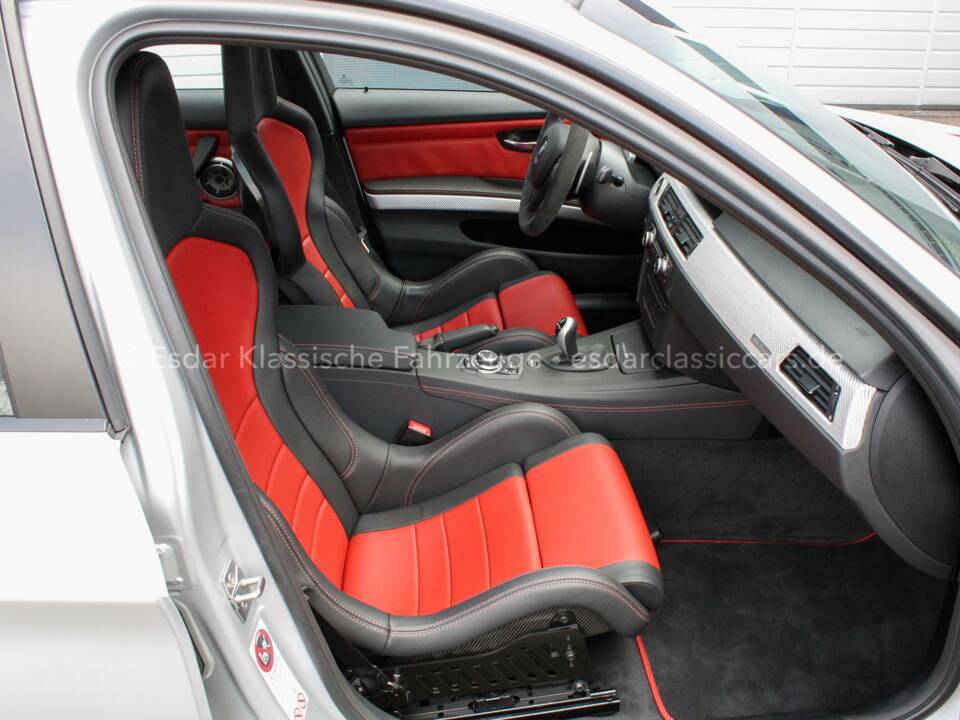 Image 13/41 of BMW M3 (2013)