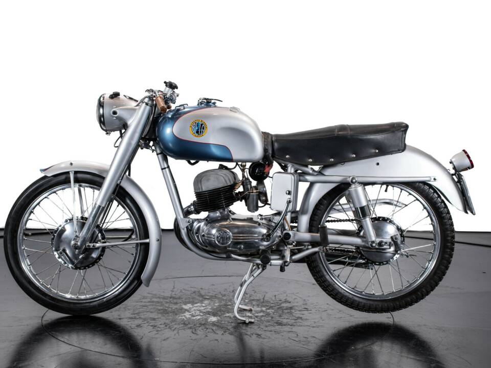 Image 1/25 de Beta 160 Sport (1953)