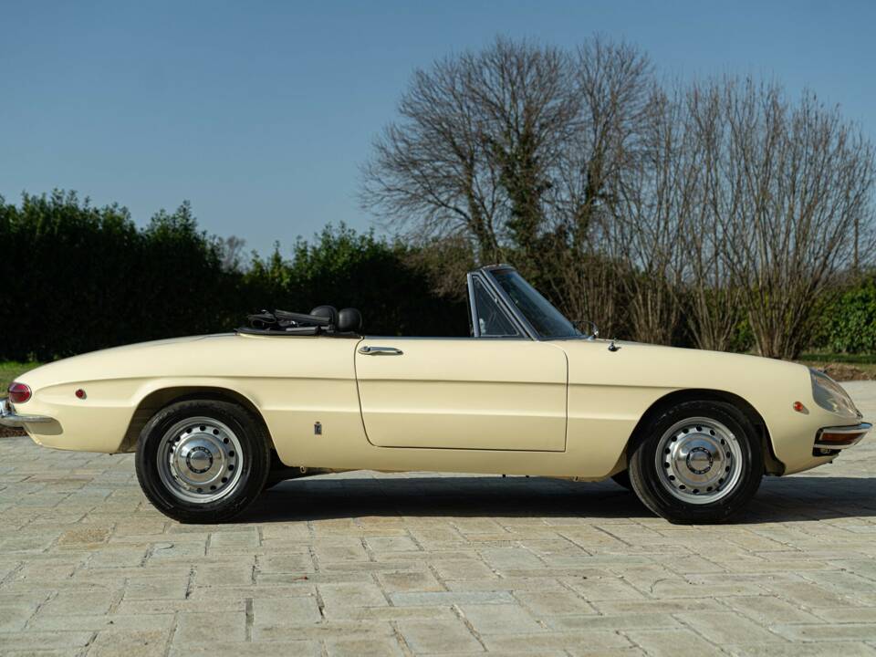 Imagen 5/50 de Alfa Romeo 1750 Spider Veloce (1969)