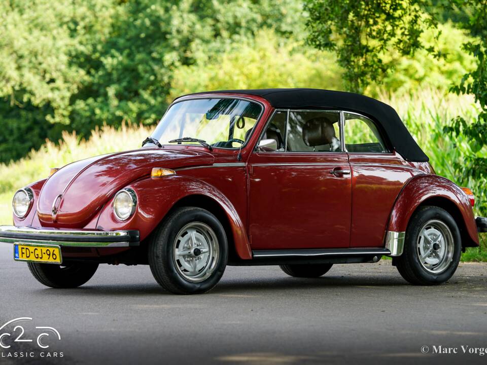 Bild 38/56 von Volkswagen Käfer 1303 &quot;Champagne Edition&quot; (1978)