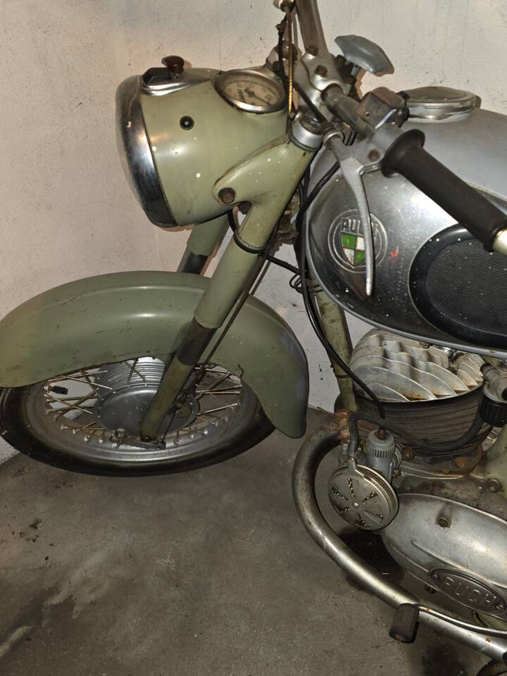 Image 2/4 of Puch 175 SV (1955)