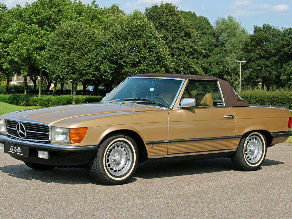 Image 3/26 de Mercedes-Benz 280 SL (1980)