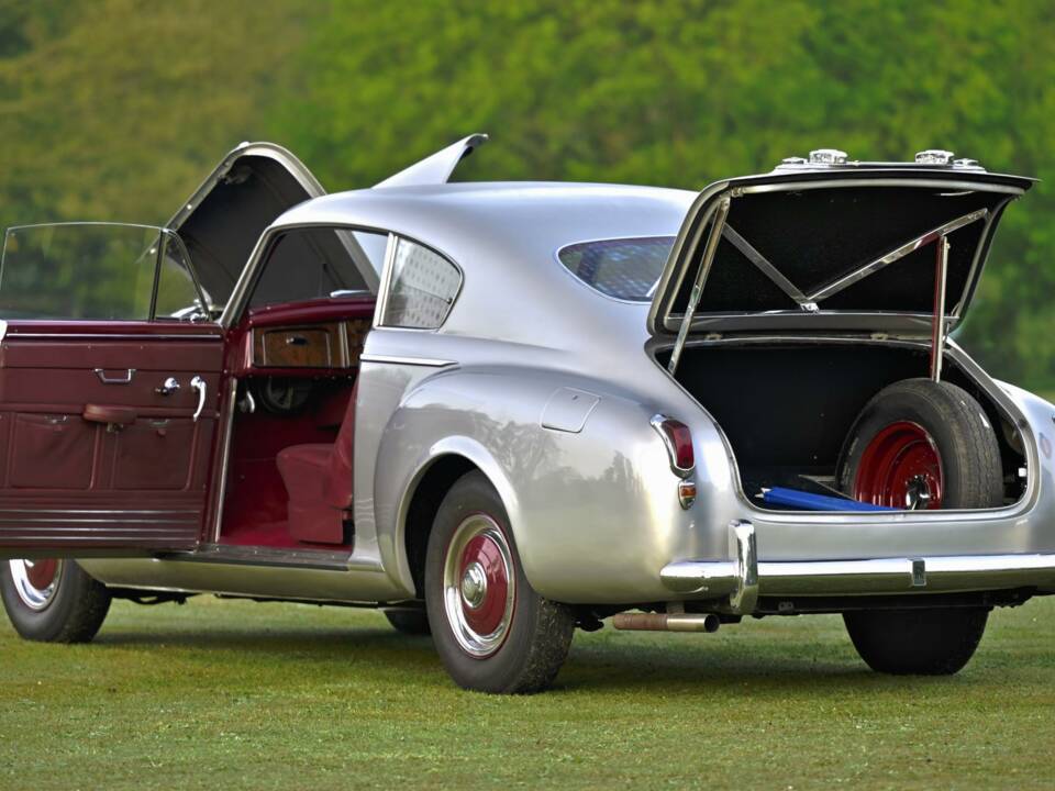 Afbeelding 24/50 van Rolls-Royce Silver Dawn Pininfarina (1951)