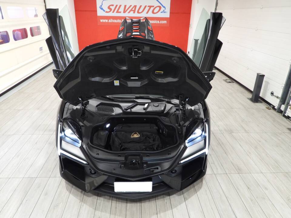 Bild 11/15 von Lamborghini Revuelto (2024)