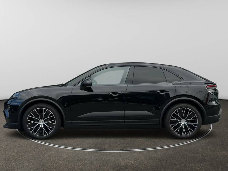 Image 11/13 de Porsche Macan Turbo (2024)
