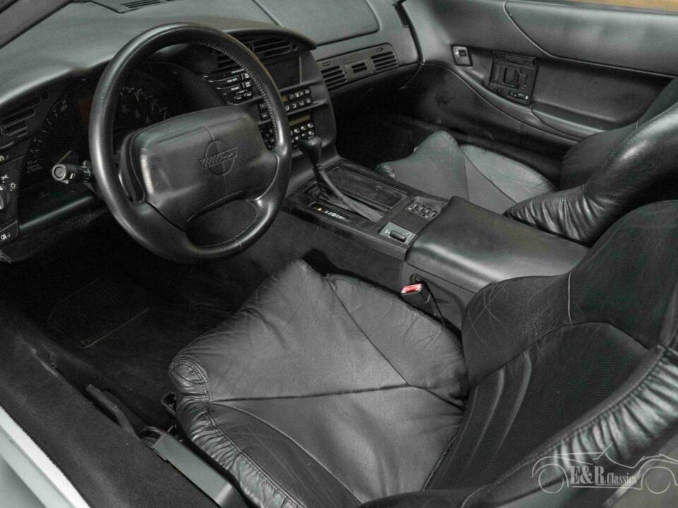 Image 2/19 of Chevrolet Corvette Collector Edition Convertible (1996)