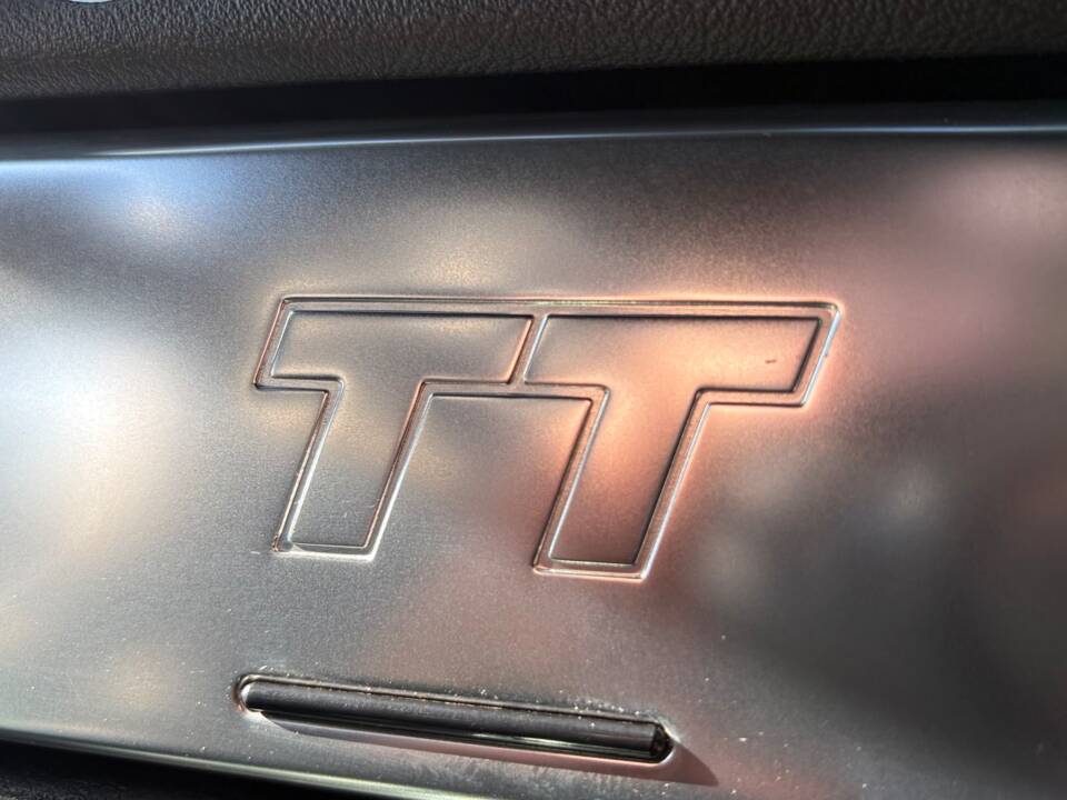 Image 11/25 of Audi TT 3.2 quattro (2004)