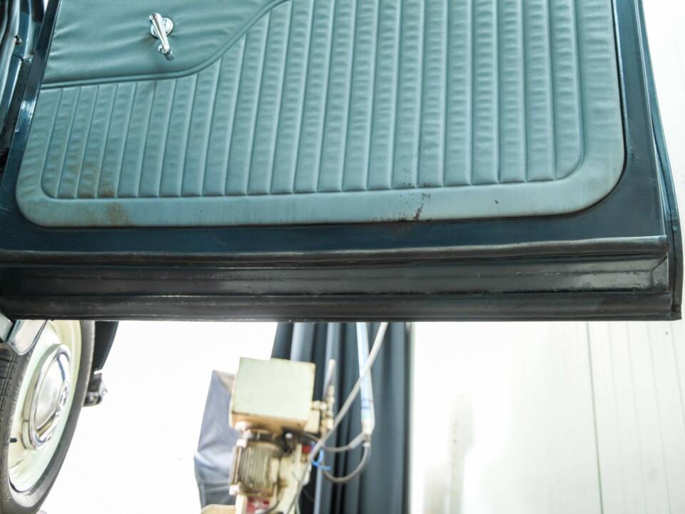 Image 43/50 of Morris Minor 1000 (1967)