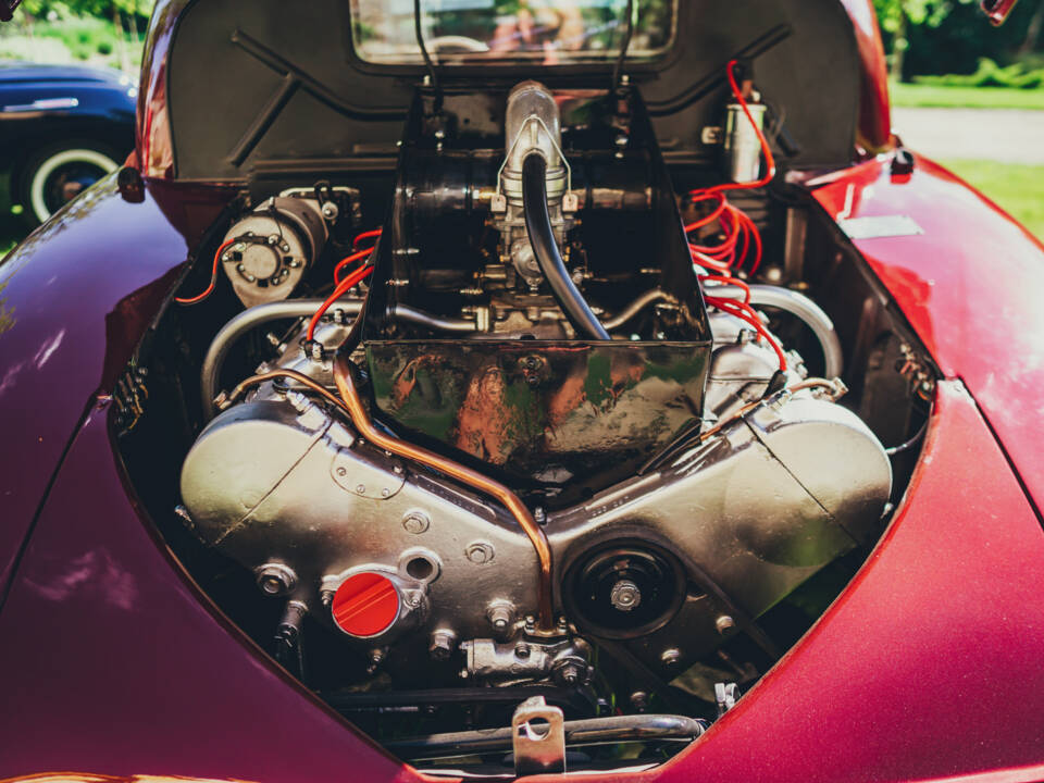 Bild 8/22 von Tatra T 87 (1949)
