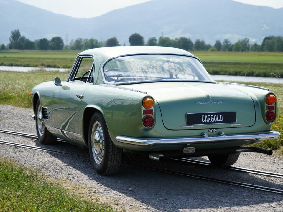 Image 45/75 of Maserati 3500 GT Touring (1961)