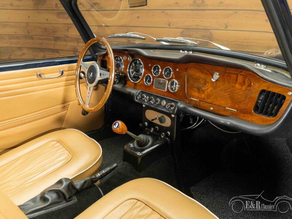 Afbeelding 9/19 van Triumph TR 4A (1967)